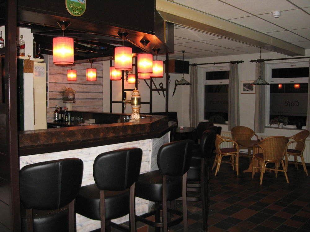 德剑池波特酒店 Biervliet 外观 照片